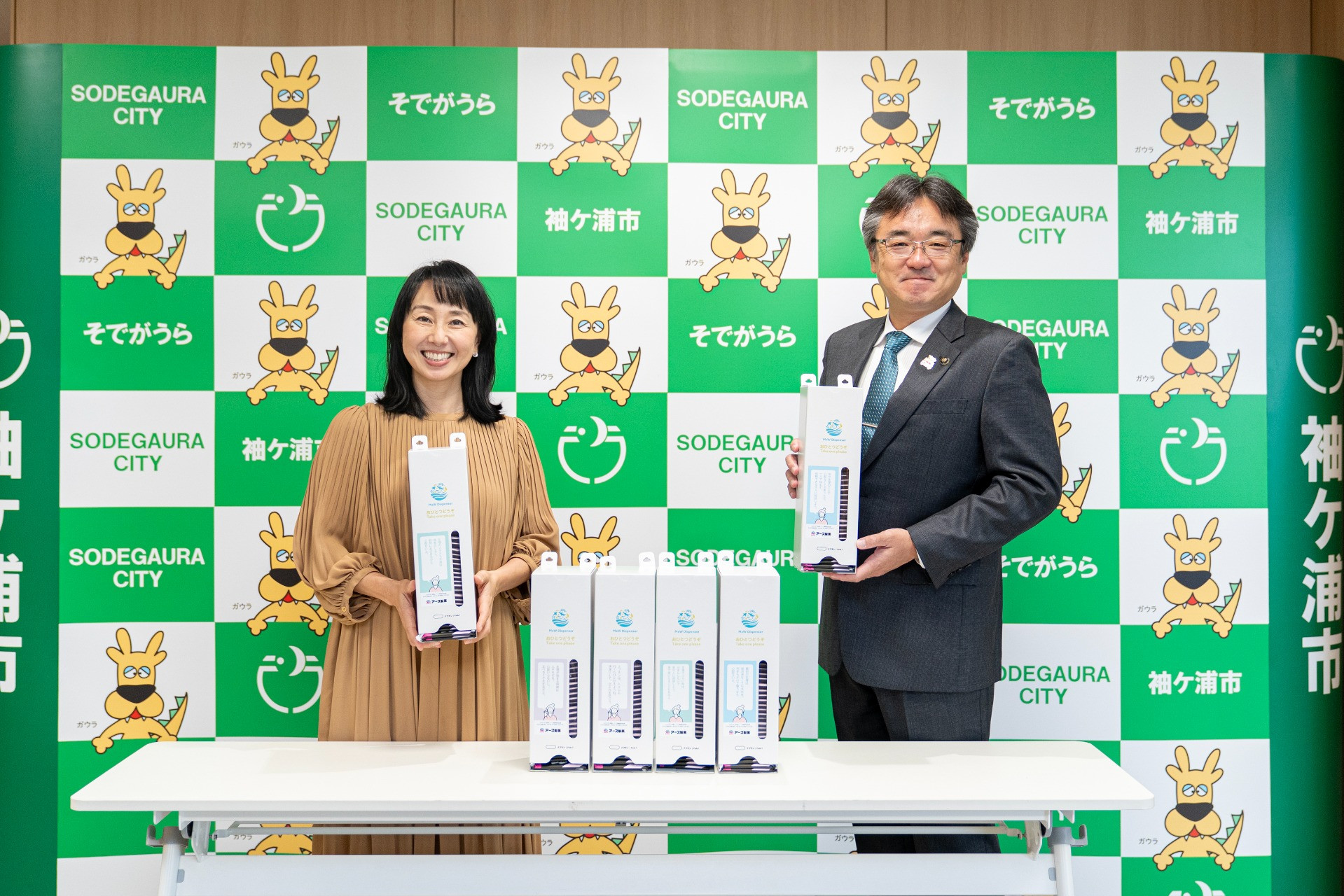 【活動実績】2025年10月　袖ヶ浦の小中学校の学生へナプキン支援